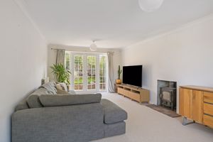 Lounge- click for photo gallery